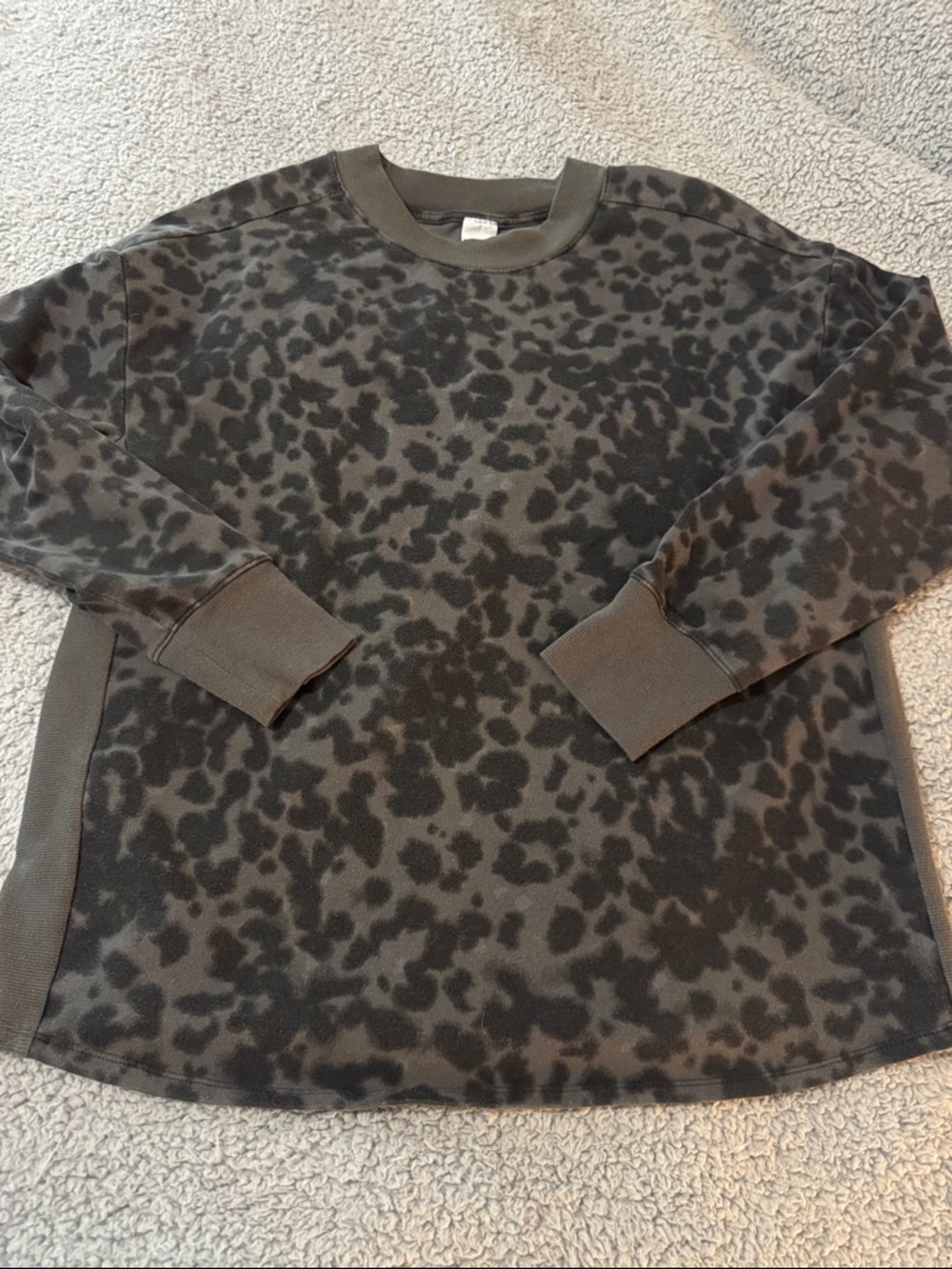 all in motion women's gray and Black Leopard Crewneck Sweatshirt